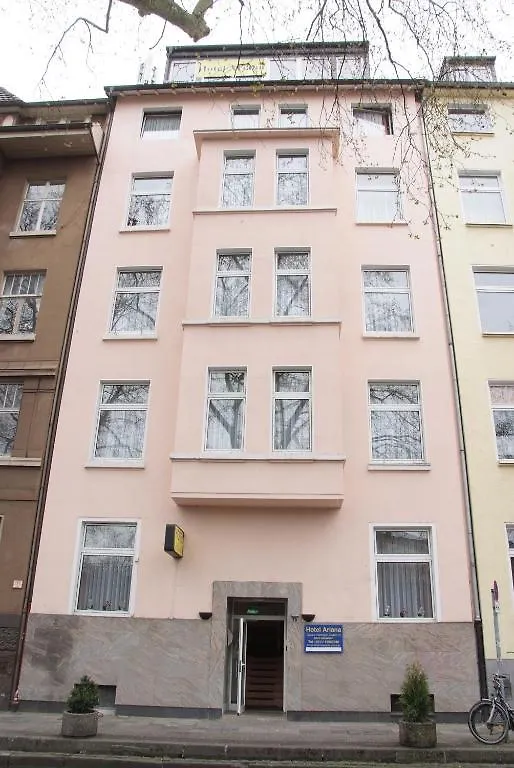 Hotel Ariana Dusseldorf 2*,