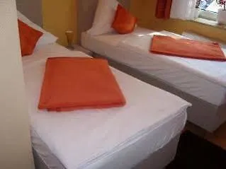 **  Hotel Ariana Dusseldorf Germany