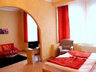Hotel Ariana Dusseldorf 2*,  Germany